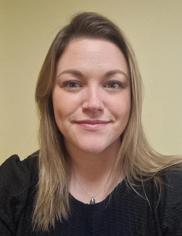 Dr Claire Borthwick