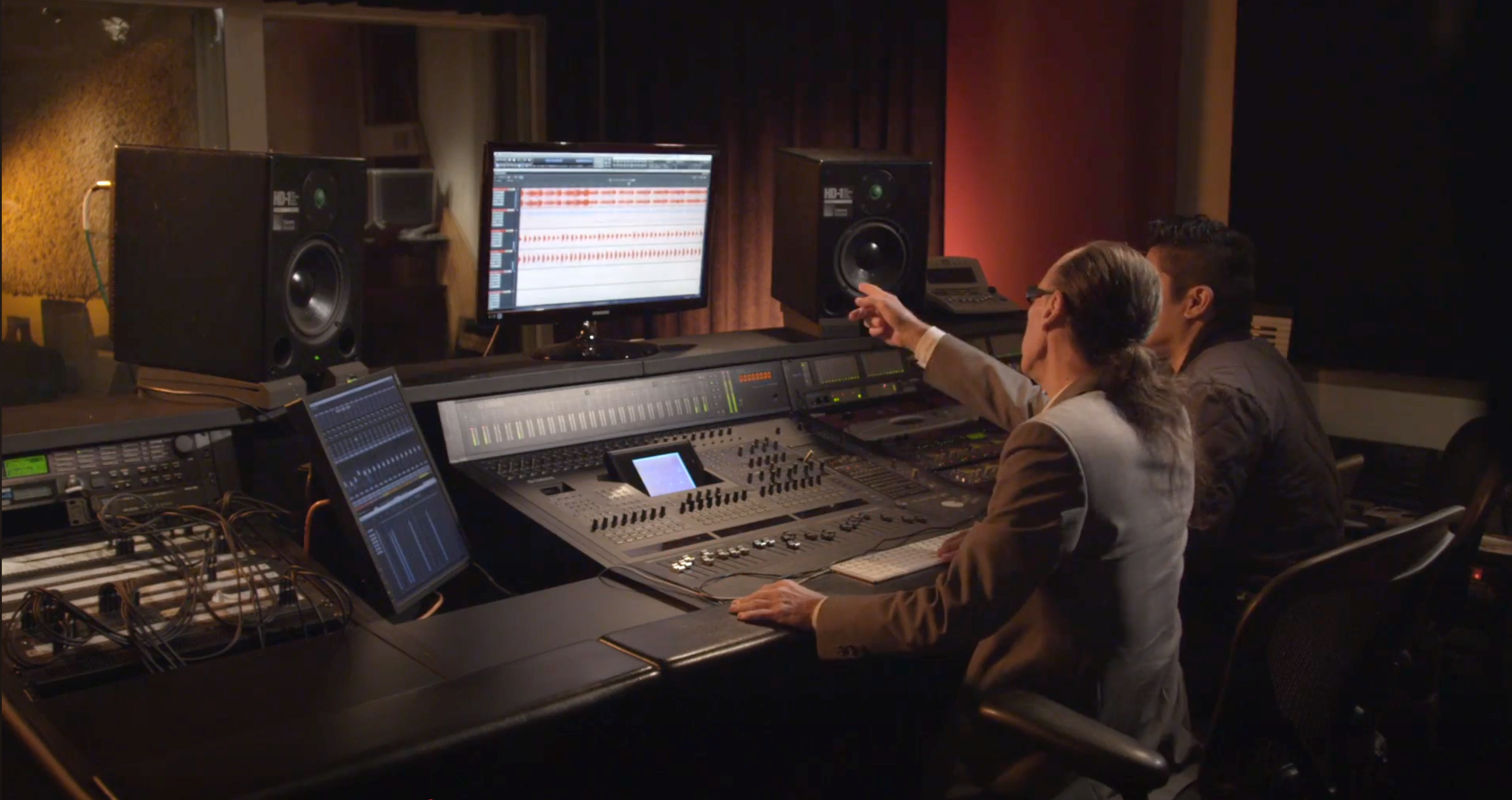 Video cover image shows Entrepreneur Jack de Mello with his daughter Kamokila de Mello