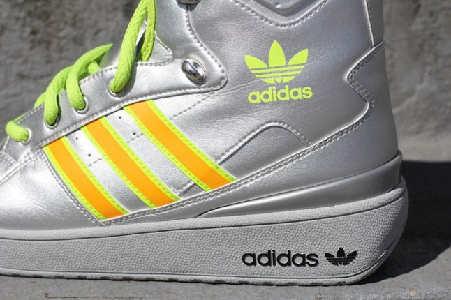 Jeremy Scott X adidas Snow (Moon Boot) - Releases