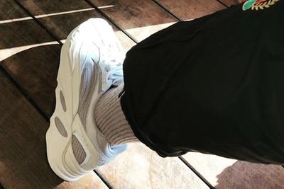 Kanye West Adidas Yeezy Wave Runner 700 Boost White Cream Grey Sneaker Freaker 1
