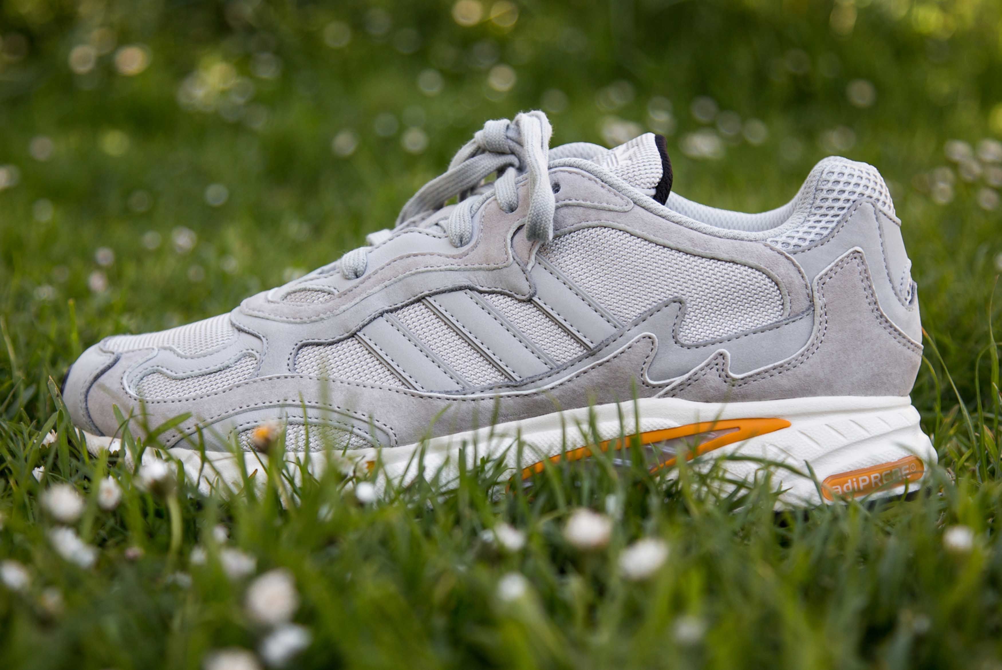 Up Close with adidas Temper Run Reissue in Stone Grey Releases