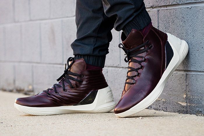 Under Armour Curry Lux Oxblood 1