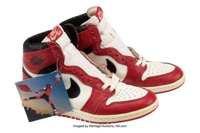 Other Swoosh-adorned notables include F&F pairs of the Chicago 1985