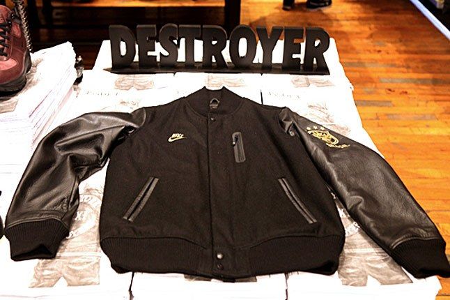 Nike Sportswear 21 Mercer Black Friday 08 1