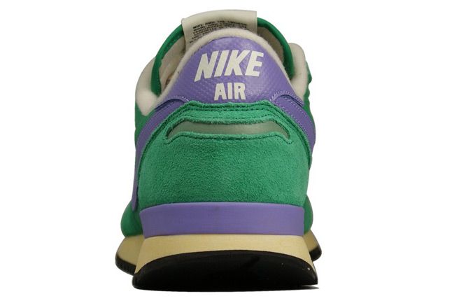 Nike Air Vortex Vntg Stadium Green Side Heel 1