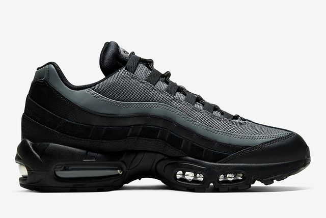 Nike Put the Pop into This Air Max 95 ‘Smoke Grey’ - Sneaker Freaker