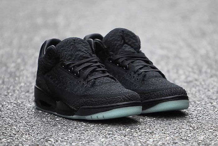 Air Jordan 3 Flyknit With Glow-in-the 