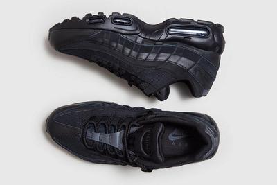 Nike Air Max 95 Blacked Out