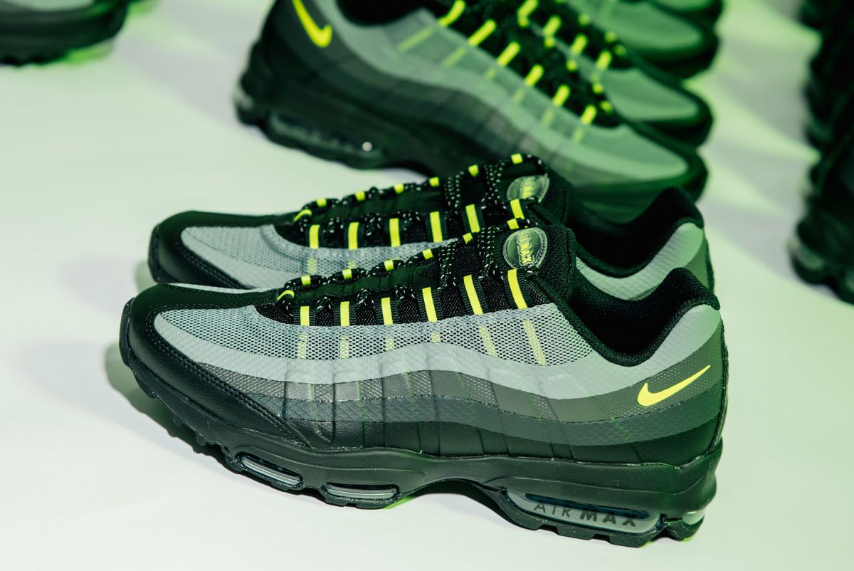 violación ciervo aceptar JD Sports Pull a 'Prototype Neon' Air Max 95 Ultra From the Nike Vault -  Sneaker Freaker