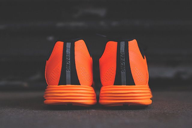 Nike Lunaracer 3 Total Orange 3