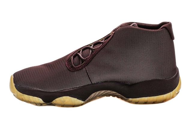 Jordan future boots top burgundy