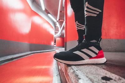 Adidas Red Limit Ace 16 Ultra Boost 1