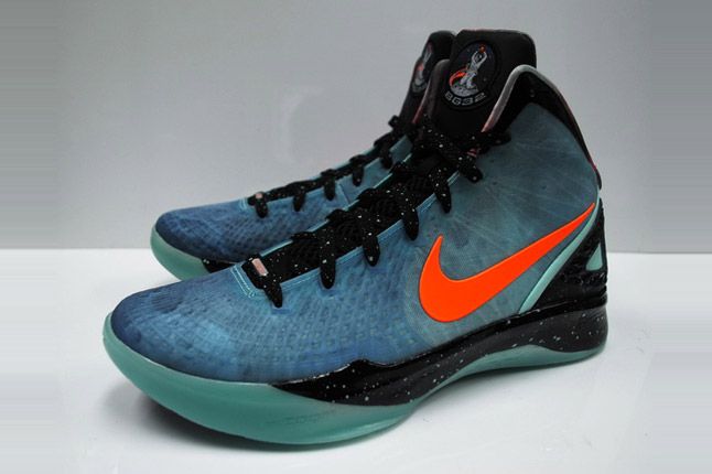 nike hyperdunk galaxy