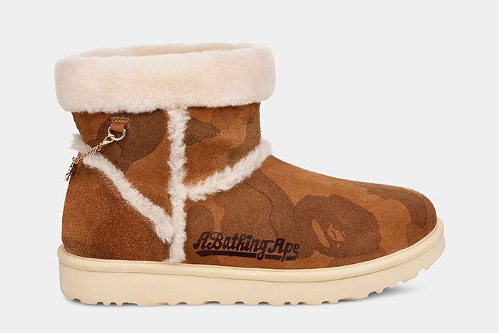 Bape Ugg Boot Lateral
