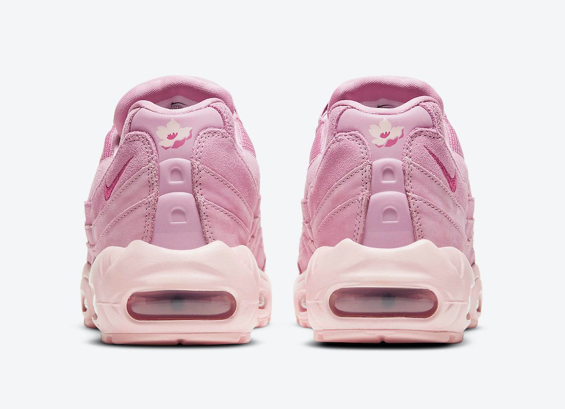 Avondeten achtergrond telex The Nike Air Max 95 Looks Pretty in 'Pink Suede' - Sneaker Freaker