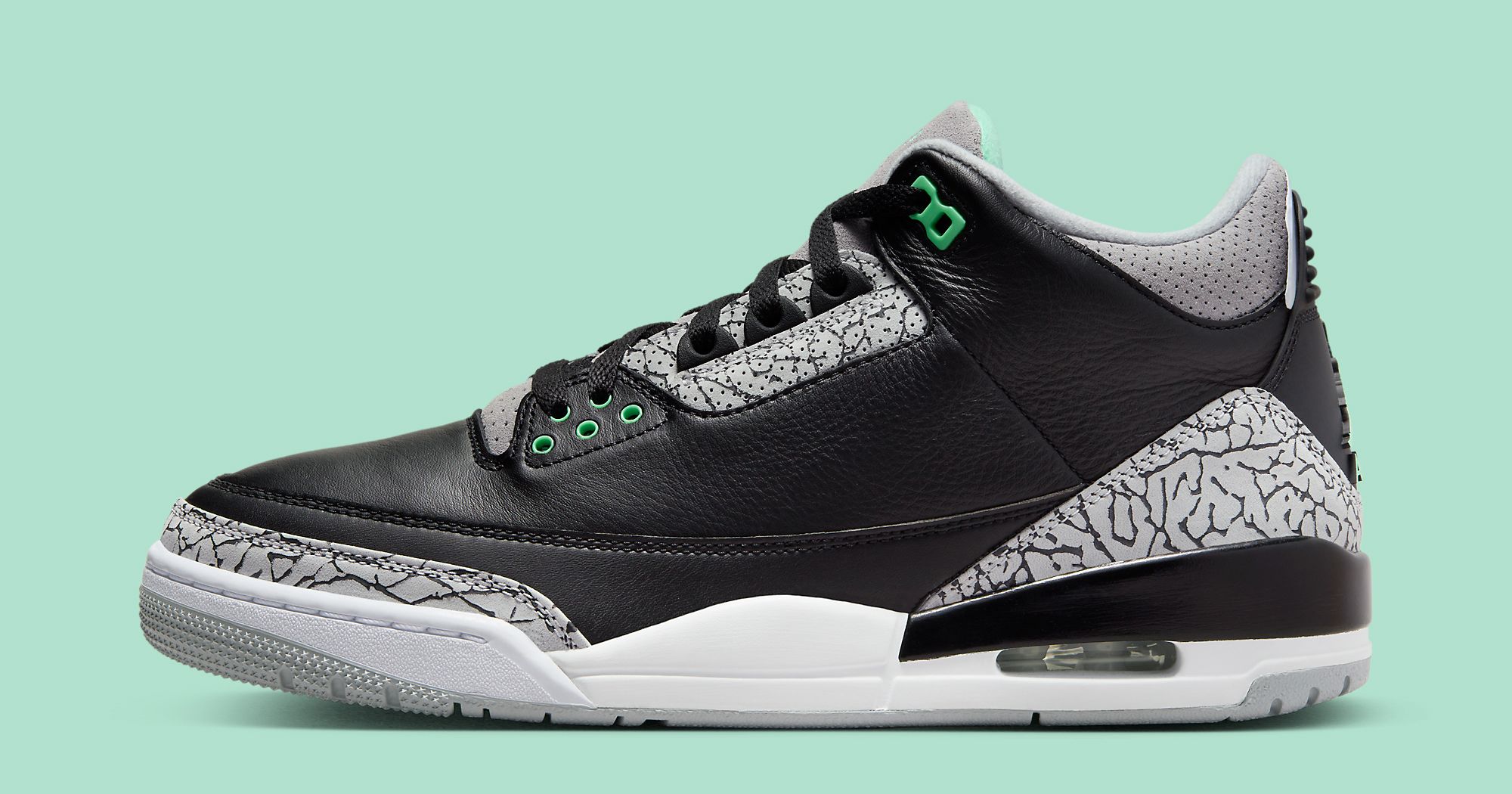 The Air Jordan 3 'green Glow' Arrives In March