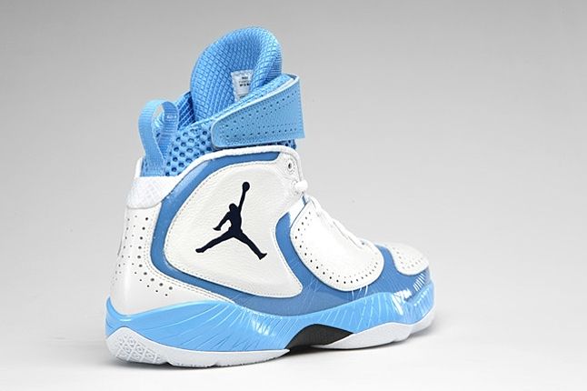 Air Jordan 2012 March Madness North Carolina 1 1