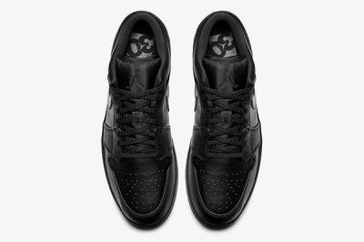 Air Jordan 1 Low Triple Black4