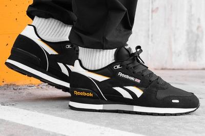 Rush to JD Sports for the Exclusive Reebok Phase Run 23 - Releases