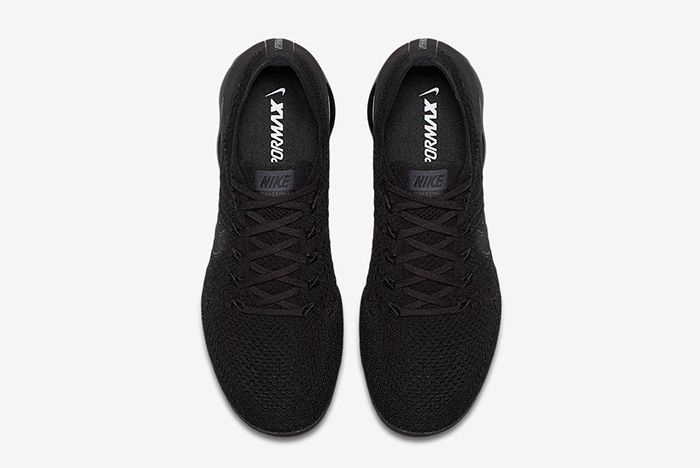 Nike Air Vapormax Triple Noir 2