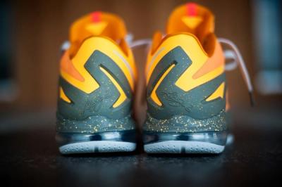 Nike Lebron 11 Low Atomic Mango Bump 5