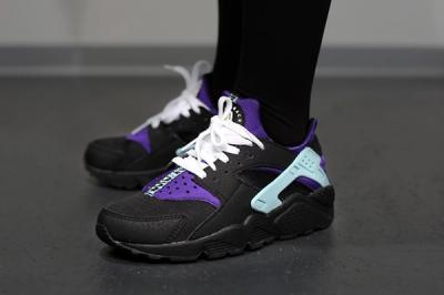 Nike Air Huarache Black Court Purple 1