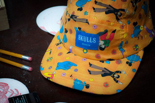 Skulls Yellow Submarine 5 Panel Detail Front 1