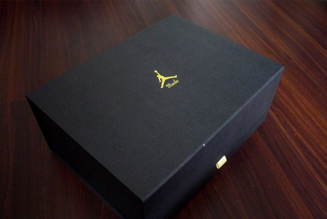 Air Jordan 4 'Manila' product shot
