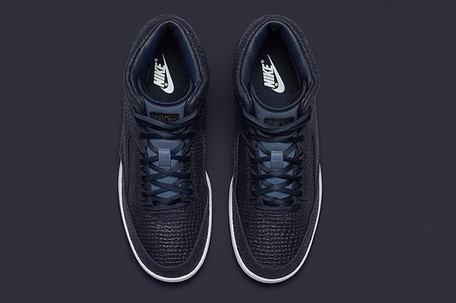 Nike Air Python Obsidian 3