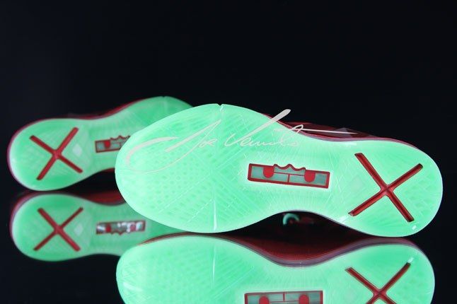 Nike Glow In The Dark Shoe 1
