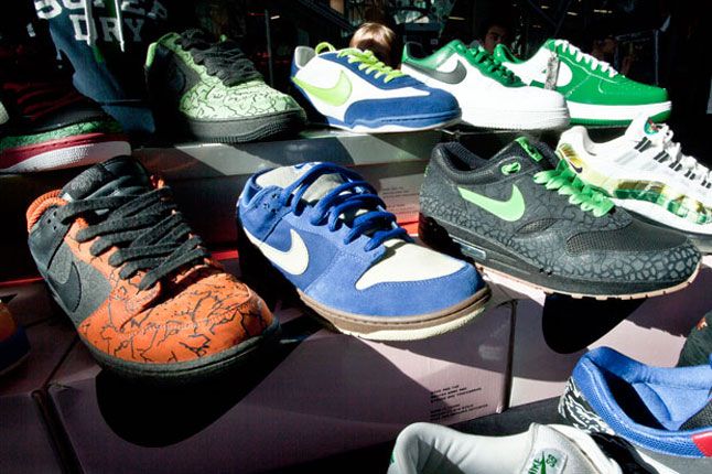 Sneaker Freaker Swapmeet Mafia 13 1