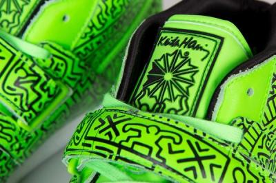Keith Haring Reebok Classic Workout Mid Strap Neon Green 1
