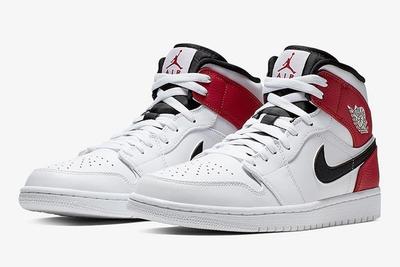 Air Jordan 1 White Black Red 554724 116 Three Quarter Shot