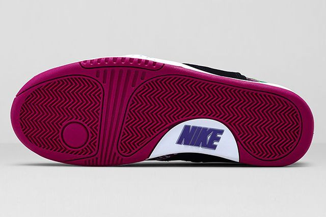 Nike Air Tech Challenge Hybrid 3