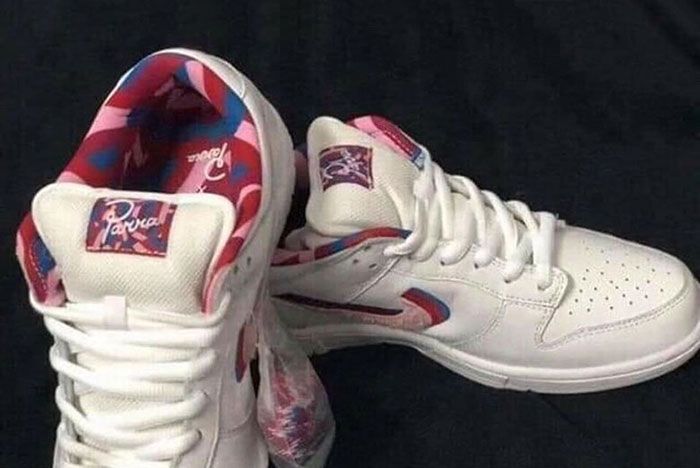 parra dunk low on feet