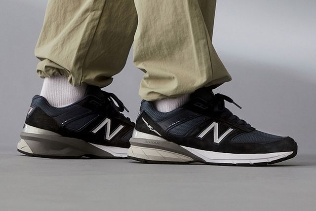 NB990v5 - Sneaker Freaker