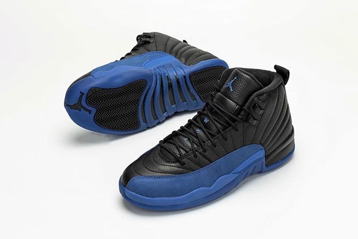 black and blue jordans 8