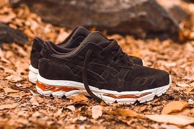 Ronnie Fieg X Asics Legends Day Pack Feature