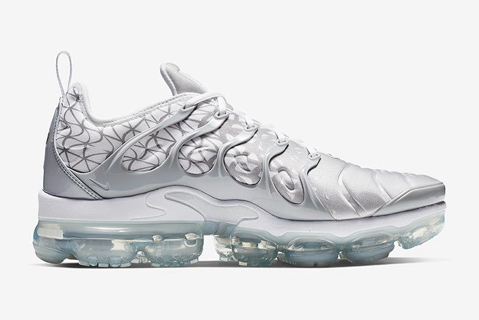 vapormax plus grey silver