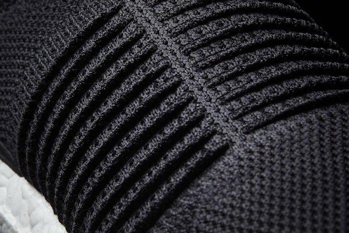 Adidas Ultraboost Core Black5