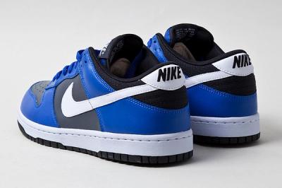 Nike Dunk Low Royal Blue Heel Shot 1
