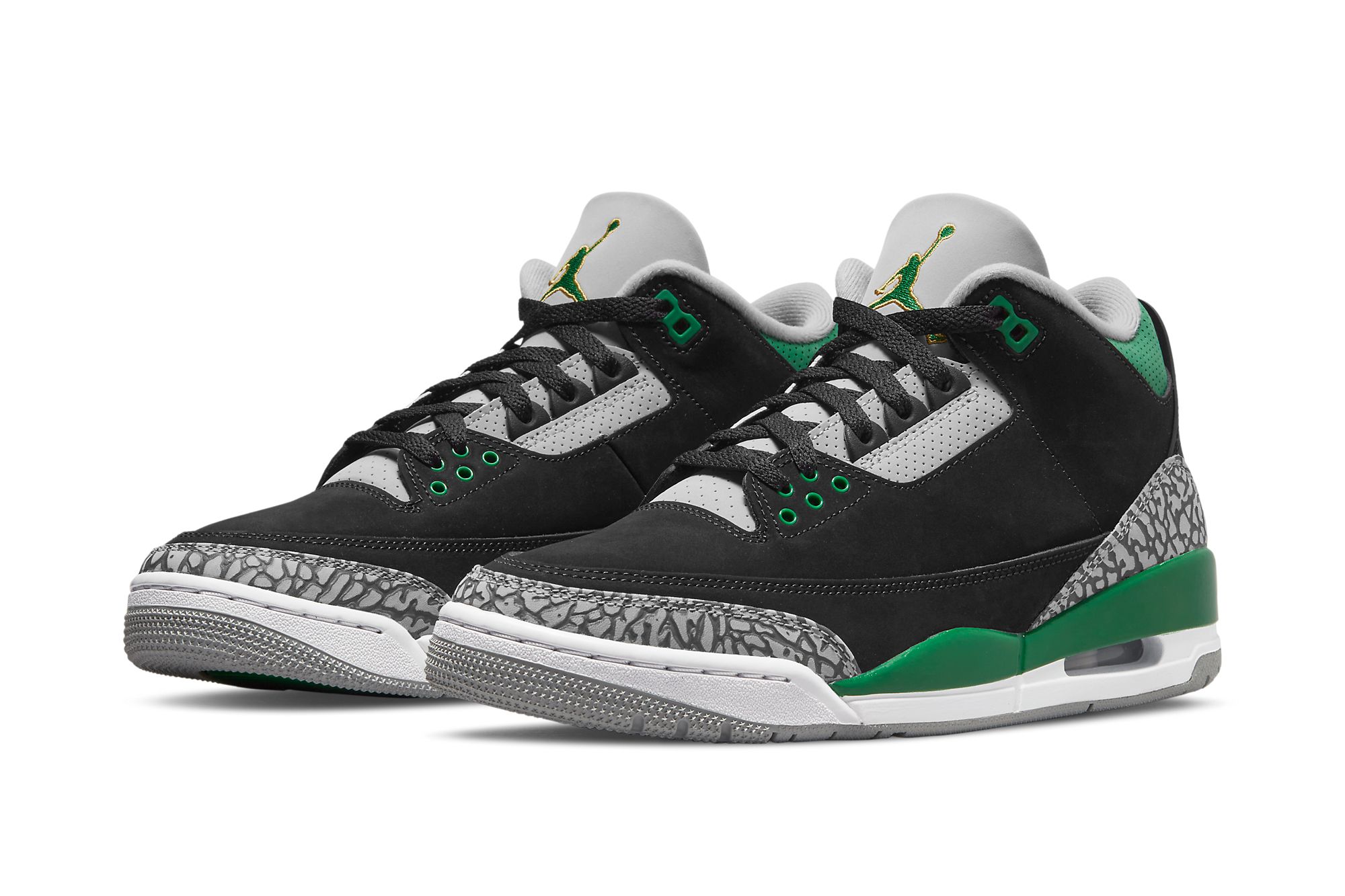 Air Jordan 3 'Pine Green'
