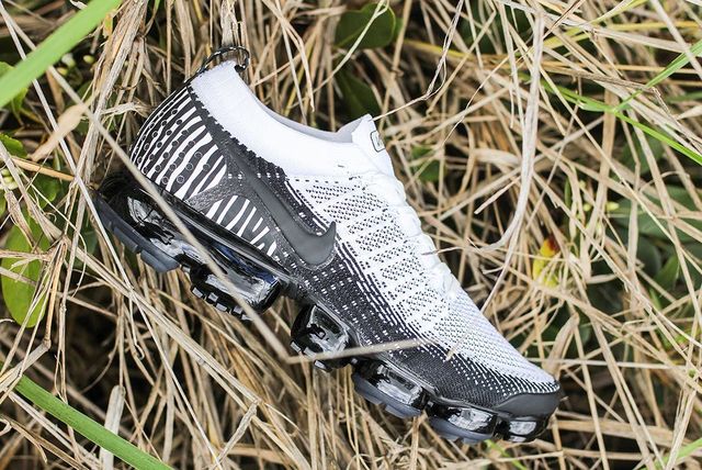 nike vapormax 2.0 zebra