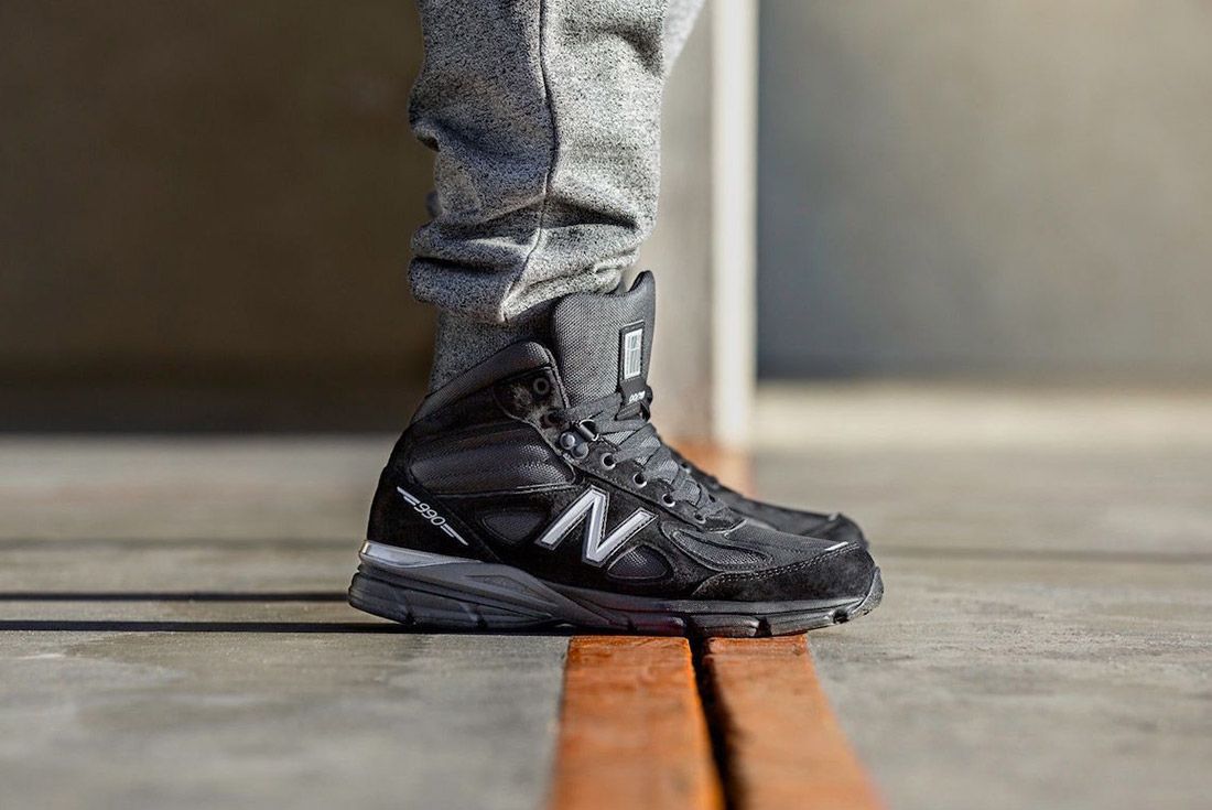 New Balance 990 V4 Mid2