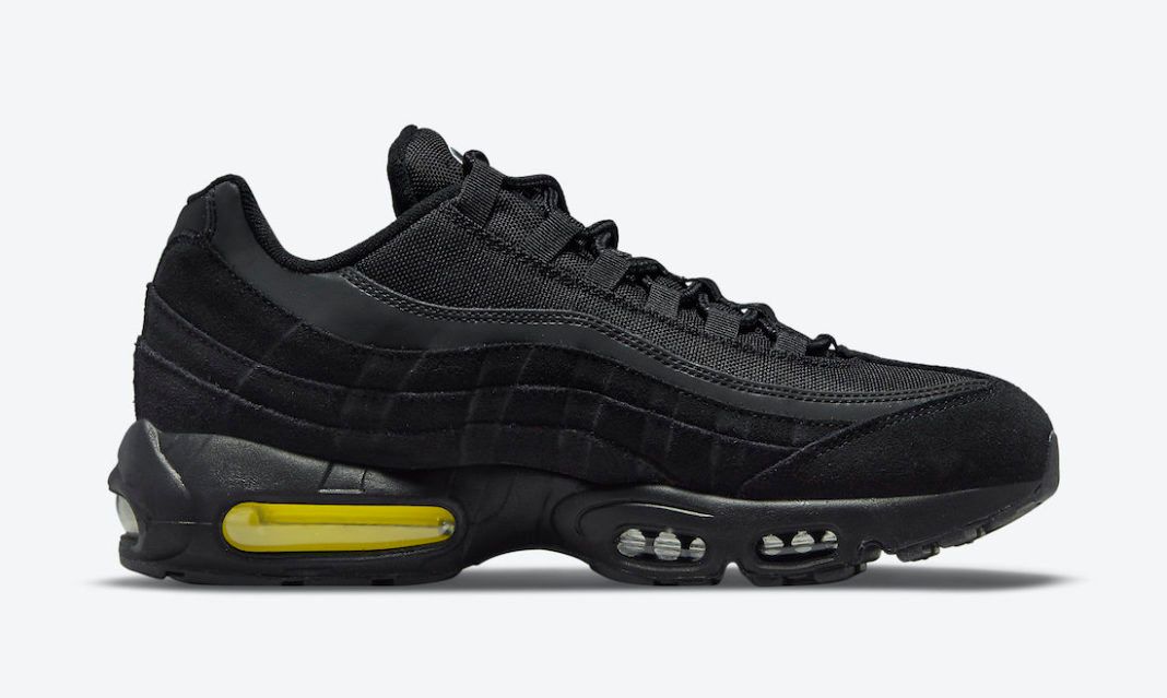 This Nike Air Max 95 in Murdered-Out 