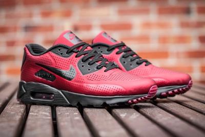 Nike Airmax Moire 1 Red Black 1