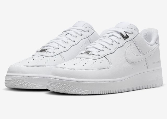 Air Force 1 - Sneaker Freaker