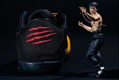 Nike Kobe 11 Bruce Lee 10