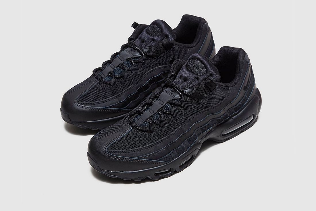 Nike Air Max 95 Blacked Out 1
