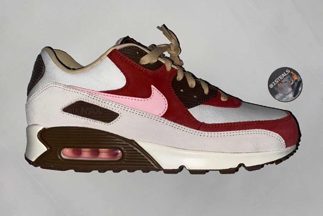 Live Images of the 2021 Nike Air Max 90 